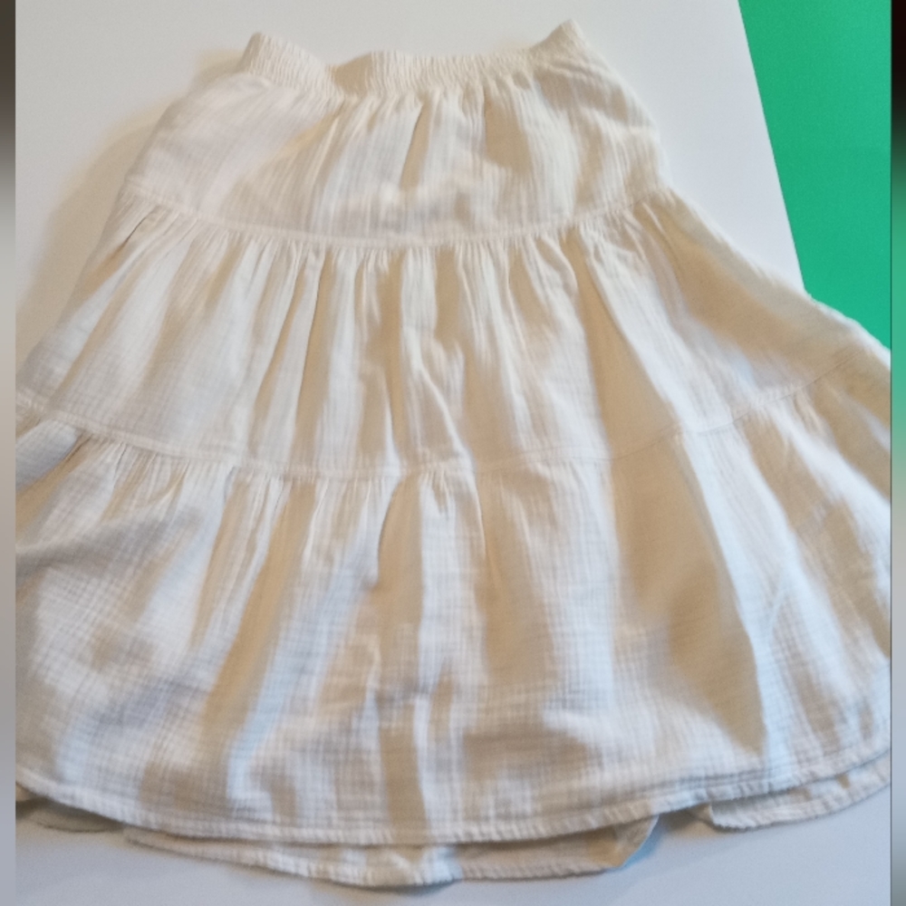 Cat & jack white skirt